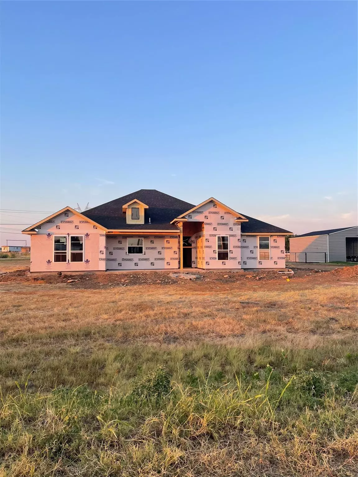 Joshua, TX 76058,3301 Chinaberry Lane