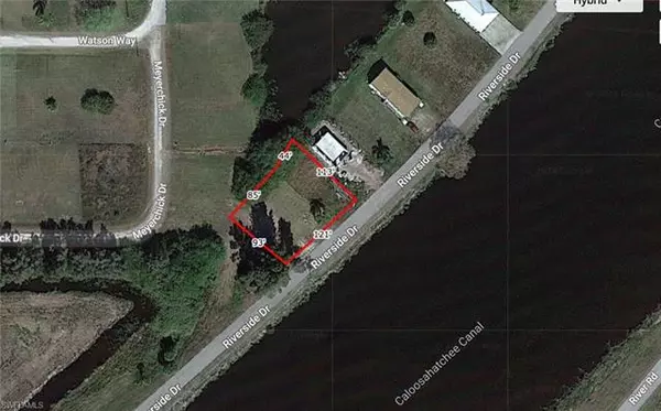 Moore Haven, FL 33471,909 Riverside DR SW