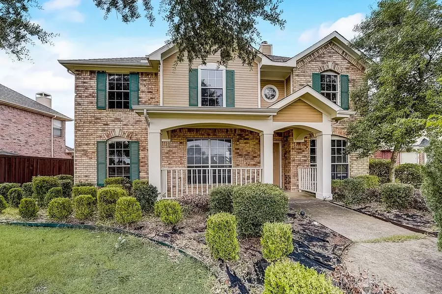 1222 Royal Palm Lane, Carrollton, TX 75007