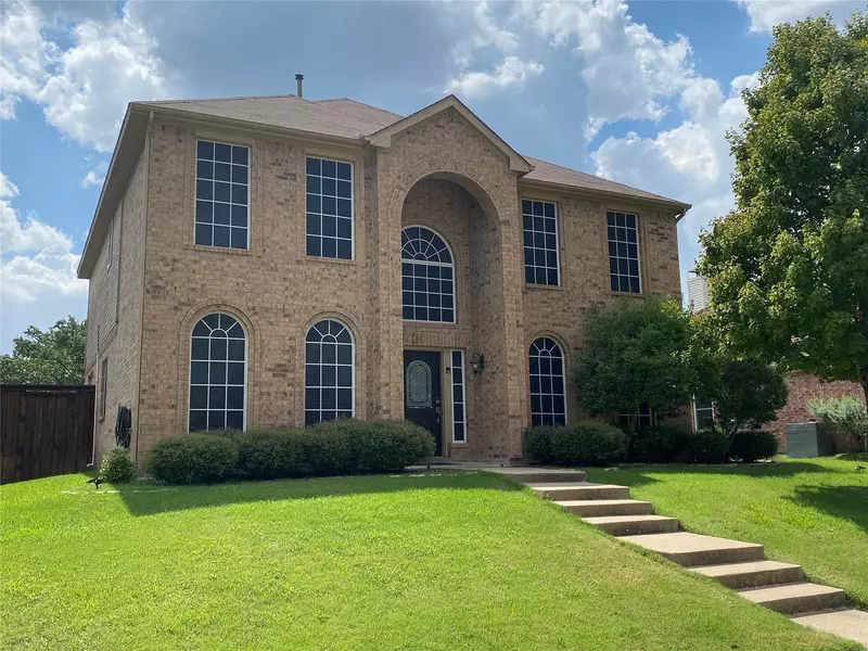 1324 Prairie Drive, Lewisville, TX 75067