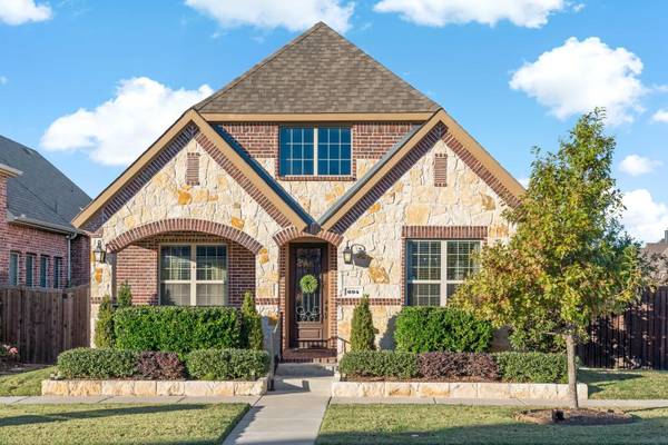 694 Enfield Drive, Frisco, TX 75036