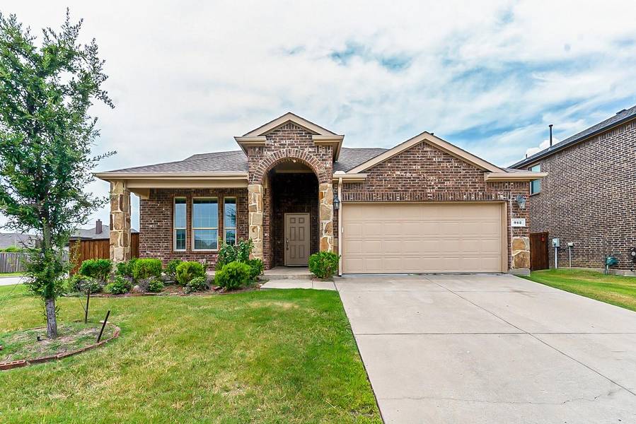 912 Westview Drive, Little Elm, TX 75068