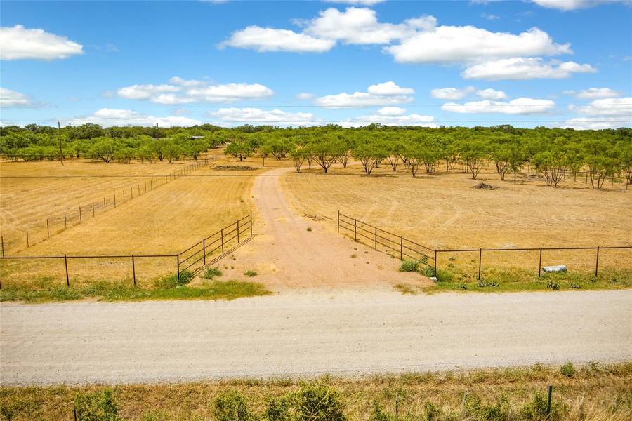 436 County Road 198, Brownwood, TX 76801