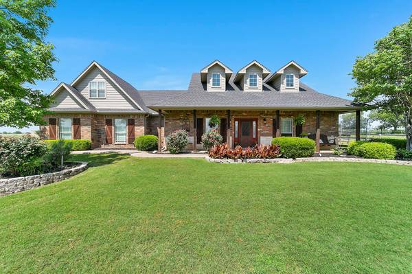 2245 Block Road, Gunter, TX 75058