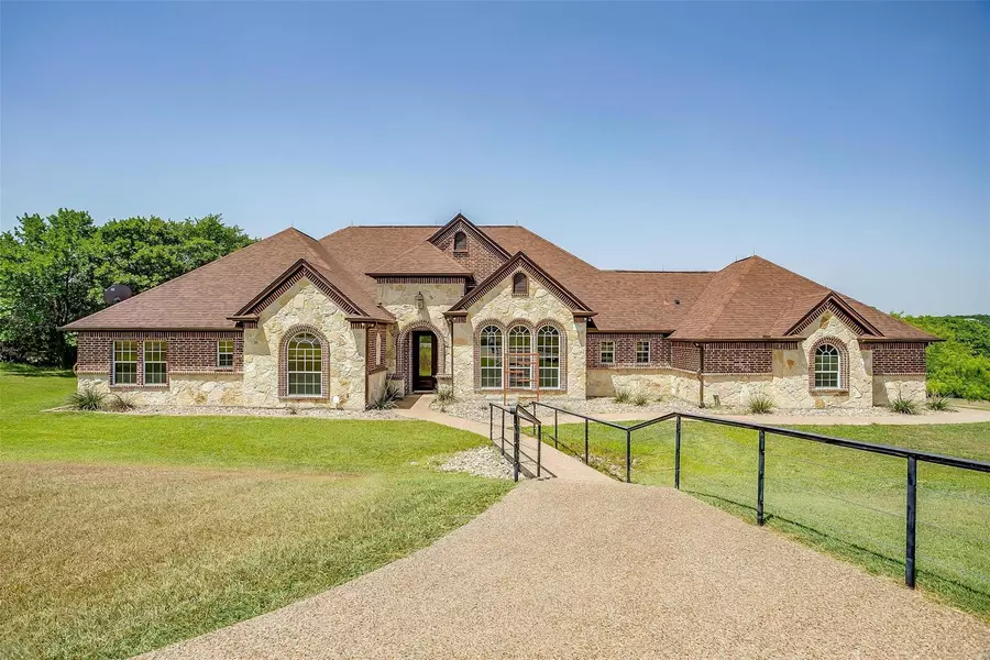 233 Arapahoe Ridge, Weatherford, TX 76087