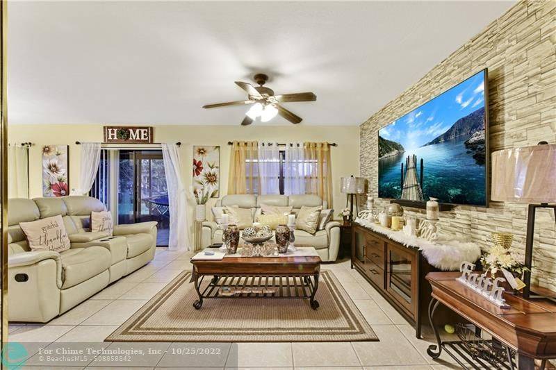Tamarac, FL 33321,9802 NW 75th Ct
