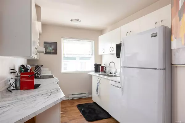 Victoria, BC V9A 1P6,3010 Washington Ave #209