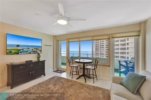 Lauderdale By The Sea, FL 33308,4050 N Ocean Dr  #807