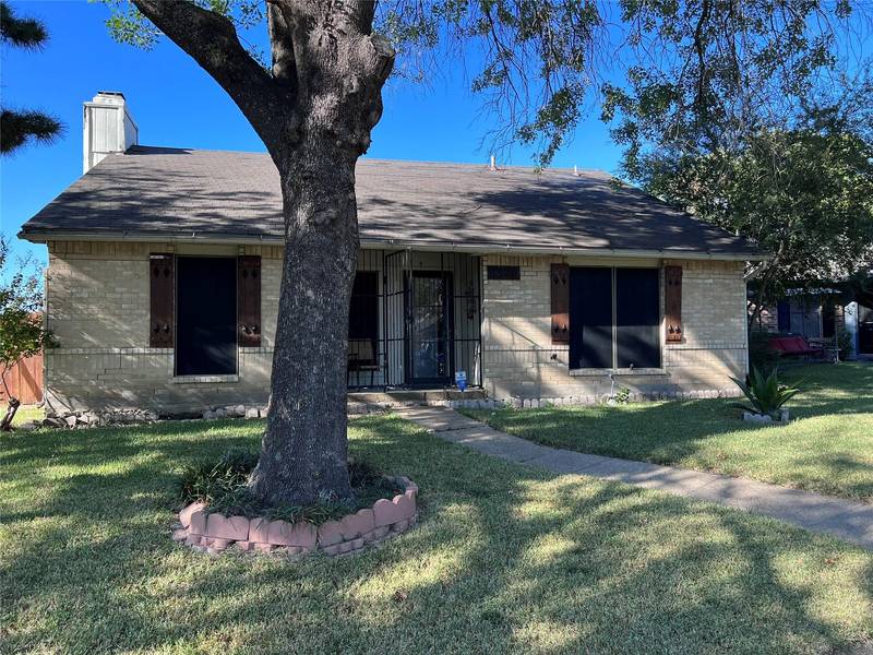 9304 Dumfries Drive, Dallas, TX 75227