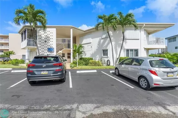 Pompano Beach, FL 33062,999 N Riverside Dr  #9