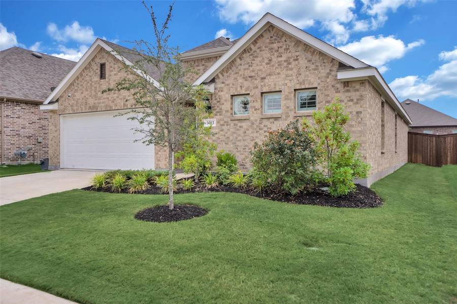 5013 Flanagan Drive, Forney, TX 75126