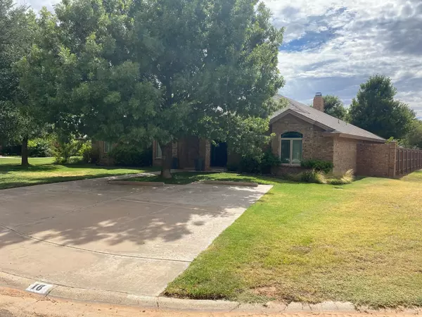 Levelland, TX 79336,16 Crockett Circle