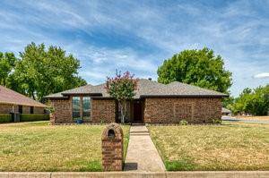 5613 Caracas Drive, North Richland Hills, TX 76180