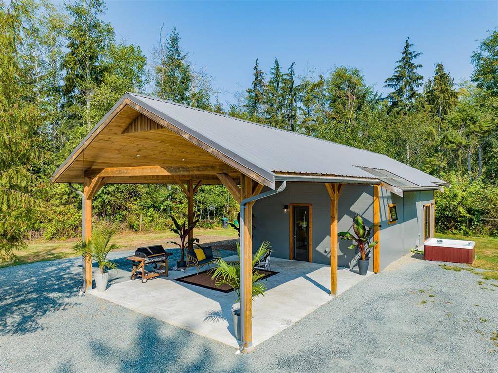 Qualicum Beach, BC V9K 2M8,1760 Nahmint Rd