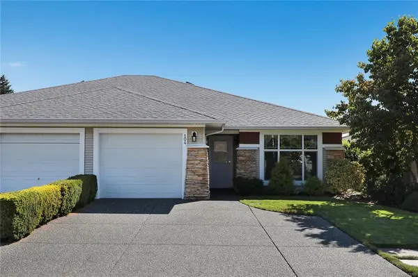 1919 St. Andrews Pl #104,  Courtenay,  BC V9N 9J4