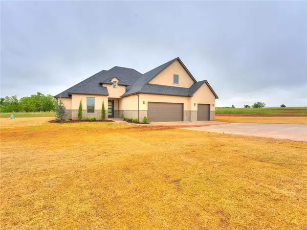 2640 Hayfield Way, Guthrie, OK 73044