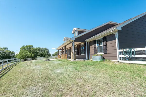 Weatherford, TX 76087,211 Brazos Valley Lane