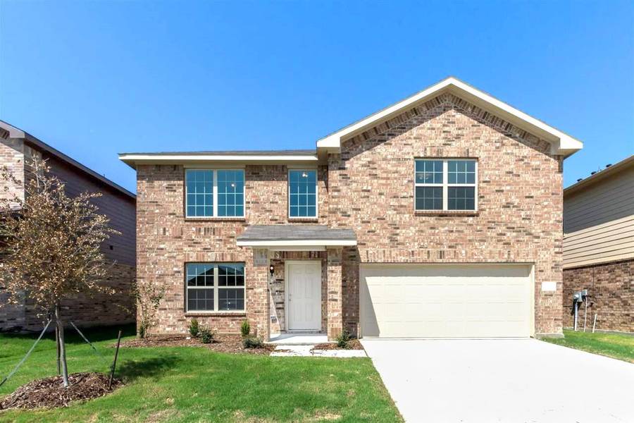 8004 Schooner Drive, Fort Worth, TX 76179