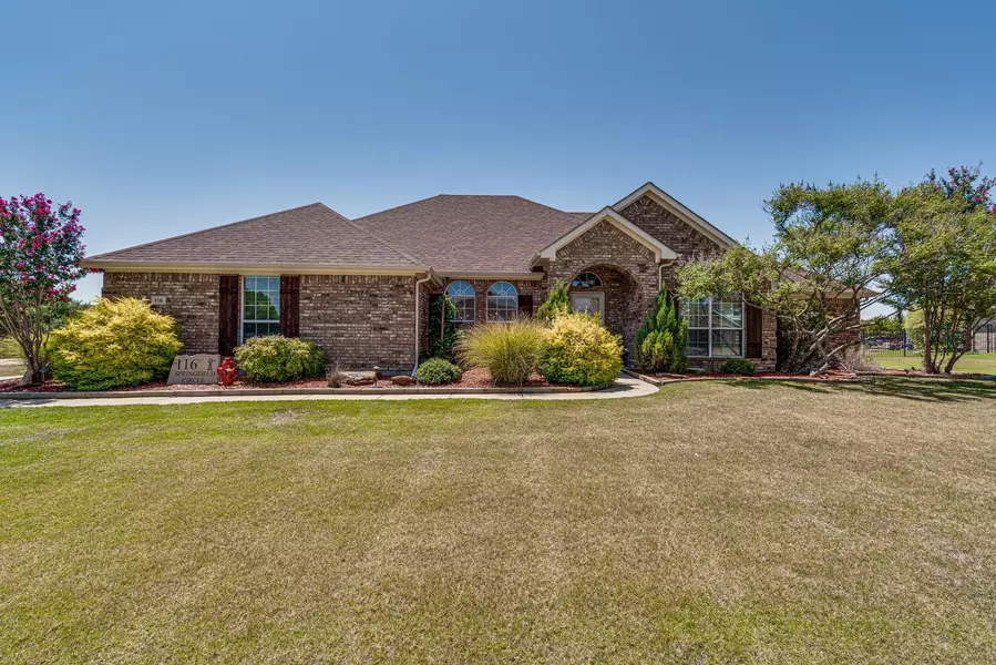 116 Springfield Circle, Red Oak, TX 75165