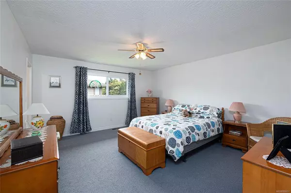 Central Saanich, BC V8M 1V6,2558 Ferguson Rd #19