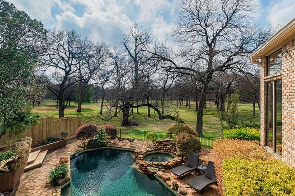 17911 Cedar Creek Canyon Drive, Dallas, TX 75252