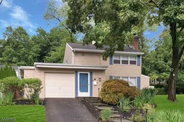 14 Howard Pl, Waldwick Boro, NJ 07463