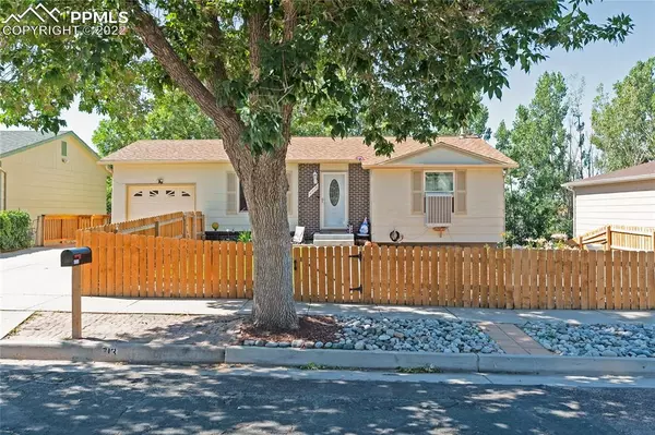 Colorado Springs, CO 80916,4713 Frost DR