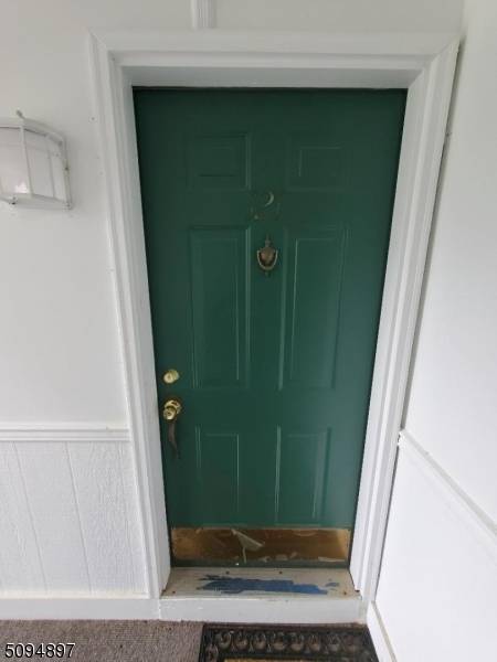 121 Rachel Ct, Franklin Twp., NJ 08823