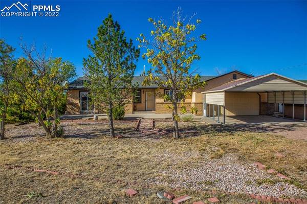 1645 Q ST, Penrose, CO 81240