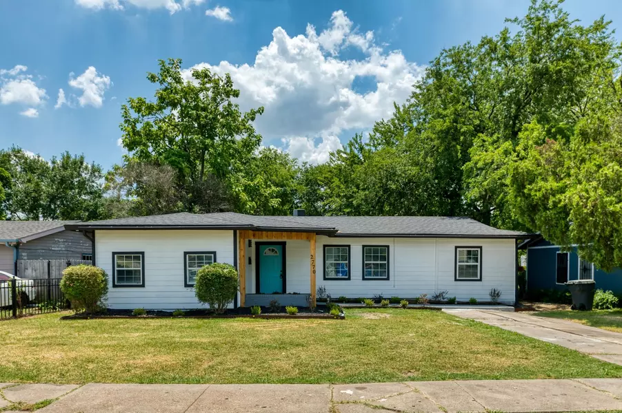 2770 E Ann Arbor Avenue, Dallas, TX 75216