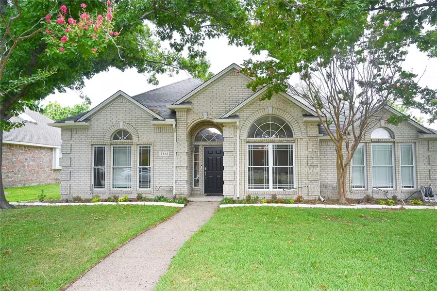 3812 BELTON Drive, Dallas, TX 75287