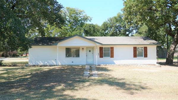 316 N Kuykendall, Quinlan, TX 75474