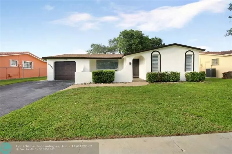 10531 NW 4th St, Plantation, FL 33324