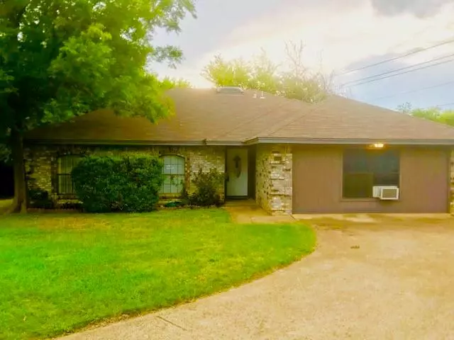 1191 Brookside Drive, Cedar Hill, TX 75104