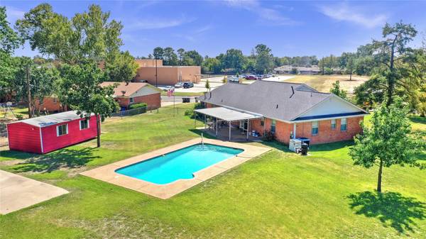 2831 Sunset Street, Denison, TX 75020