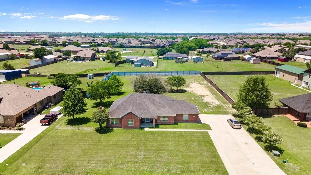 10854 Linda Circle, Forney, TX 75126