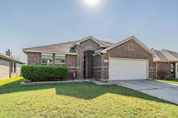 Fort Worth, TX 76179,6040 Blazing Star Drive