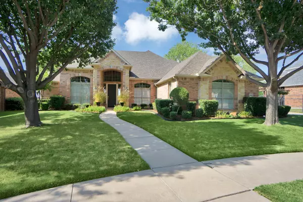 6045 Cypress Cove Drive, The Colony, TX 75056