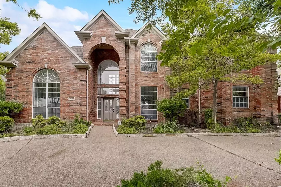 Plano, TX 75025,3709 Round Tree Way