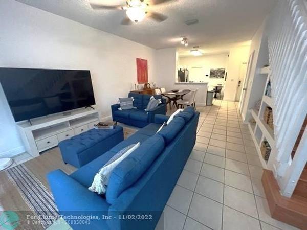 Weston, FL 33331,3865 San Simeon Cir  #3890