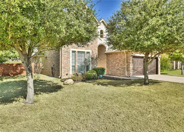 2804 Willow Ridge Circle, Granbury, TX 76049