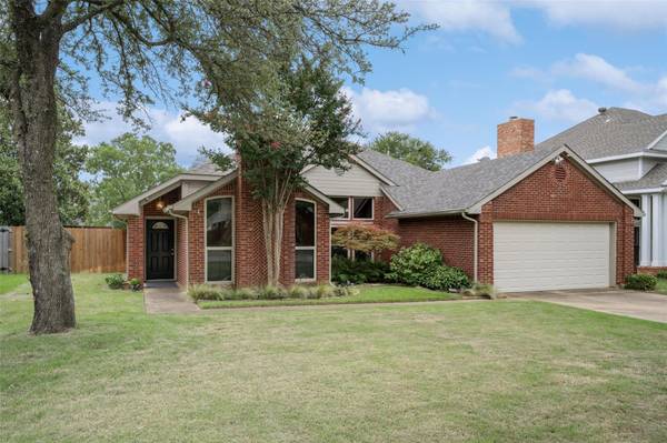 3409 Spring Willow Drive, Grapevine, TX 76051