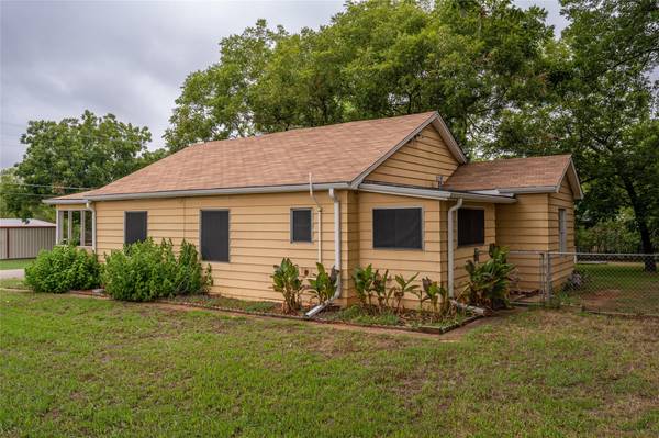 501 Amsden Street, Denison, TX 75021