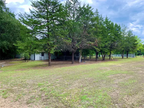 2721 FM 1753, Denison, TX 75021