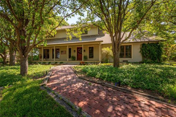 987 Breezy Hill Lane, Rockwall, TX 75087