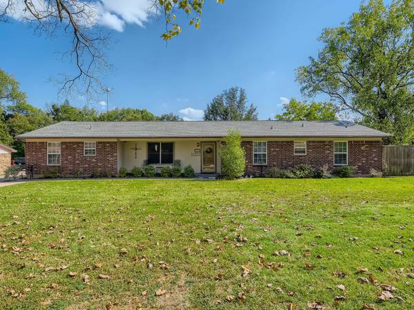 205 Scott Place,  Seagoville,  TX 75159