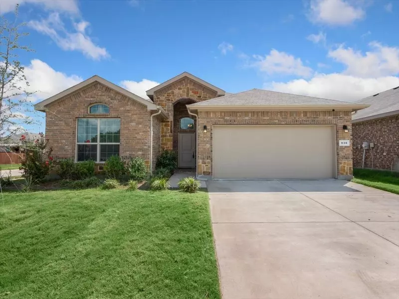 936 Nicole Way, Fort Worth, TX 76028