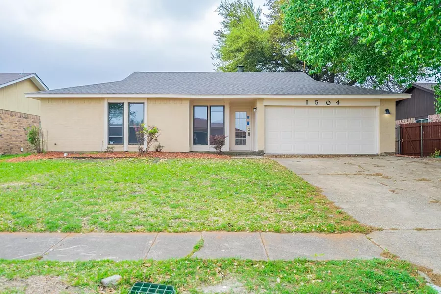 1504 Chapman Drive, Mesquite, TX 75149