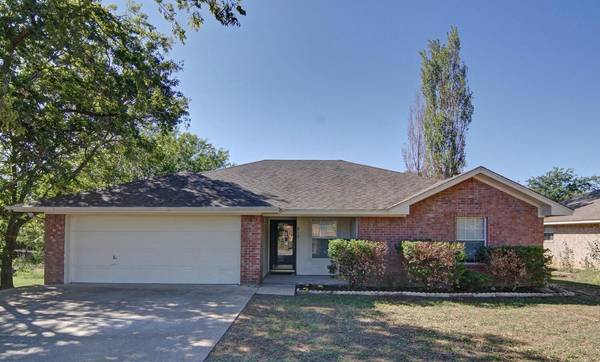 812 E 3rd Street, Weatherford, TX 76086