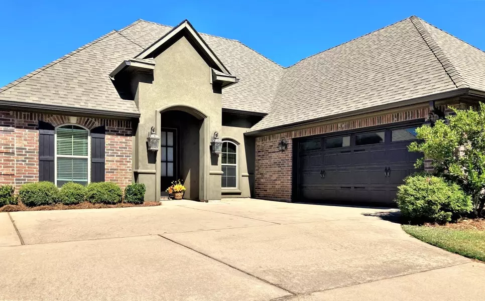 435 Long Acre Drive, Bossier City, LA 71111